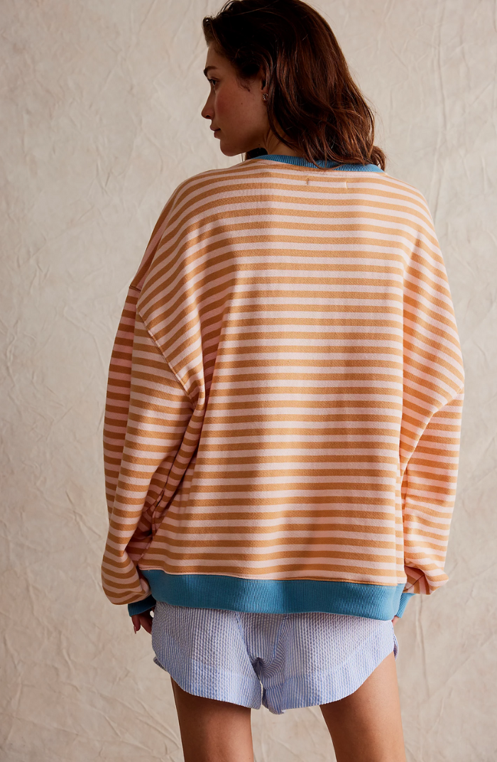 OVERSIZED STRIPED SWEATER