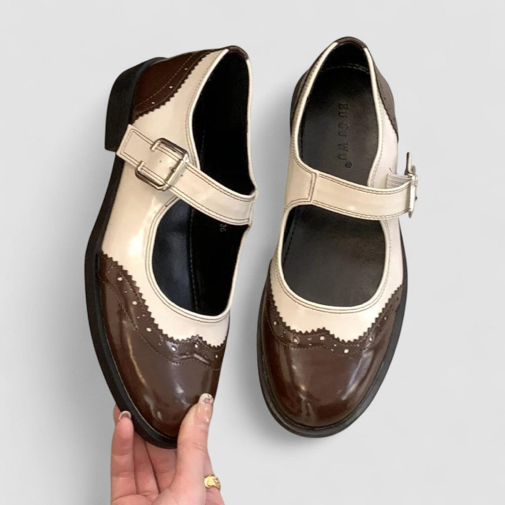 Two-Tone Leather Mary Jane Shoes Brogue Low Heel