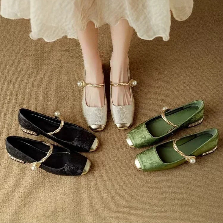 Pearl Strap Mary Jane Shoes Glitter Block Heel