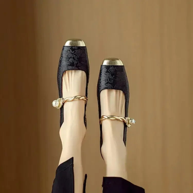 Pearl Strap Mary Jane Shoes Glitter Block Heel