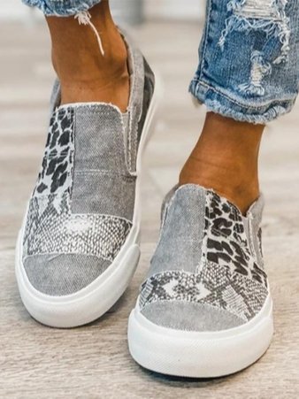 Lightweight Slip-On Sneakers