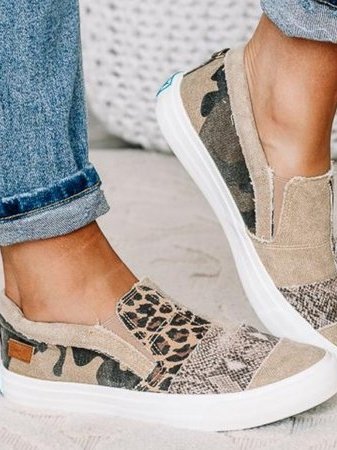 Lightweight Slip-On Sneakers