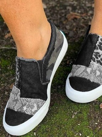 Lightweight Slip-On Sneakers
