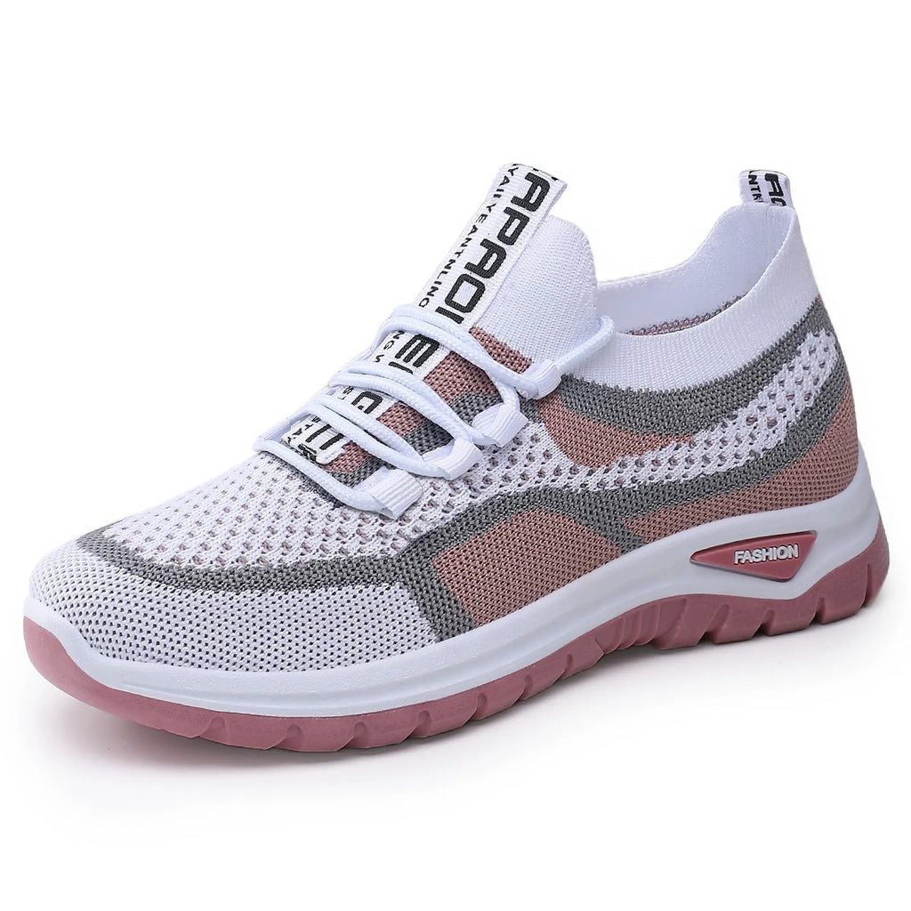 Lightweight Cushioned Lace-Up Running Sneakers