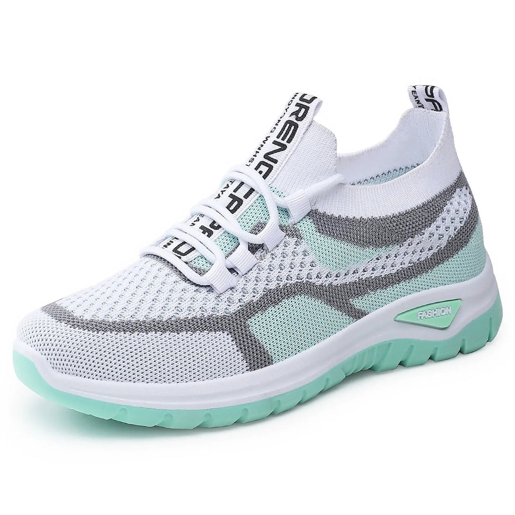Lightweight Cushioned Lace-Up Running Sneakers